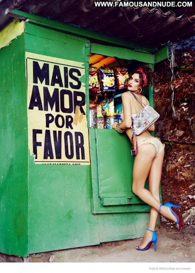 Vogue Vogue Brazil Paparazzi Bra Beautiful Babe Celebrity Posing Hot