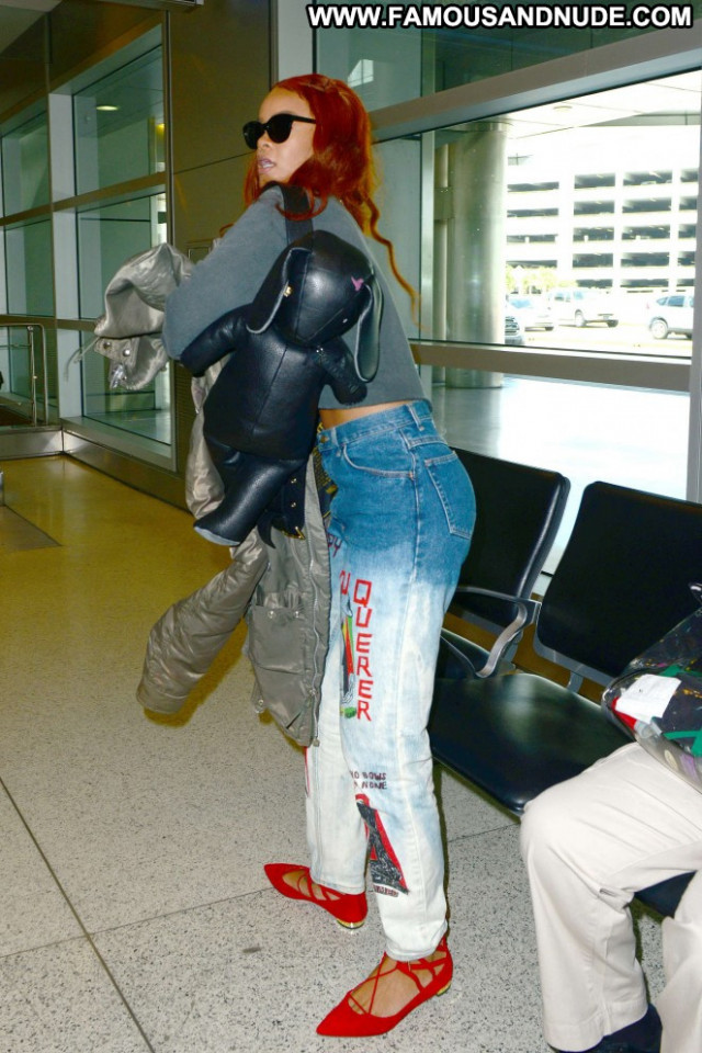 Rihanna Babe Celebrity Paparazzi Posing Hot Beautiful Hot Famous